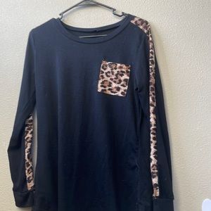 SOLD Amazon long sleeve cheetah leopard shirt